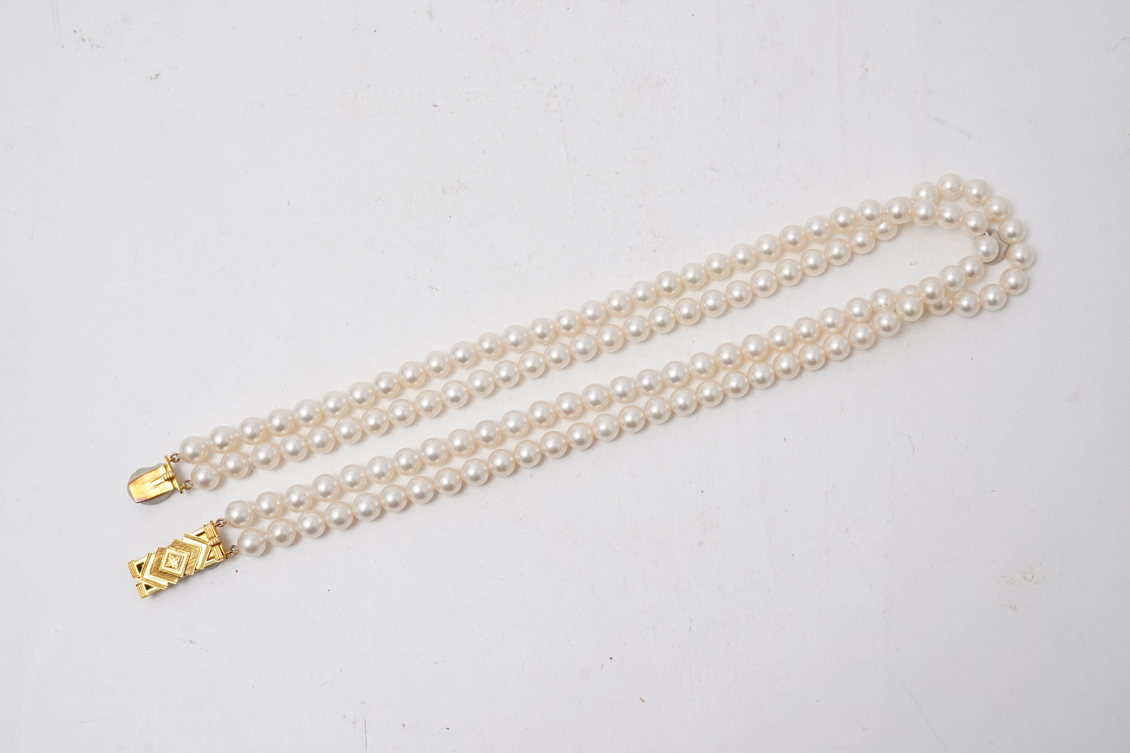 A double strand cultured pearl necklace